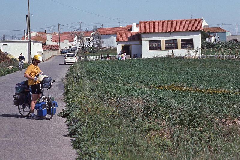 WT 2200 302-28 Portugal.jpg